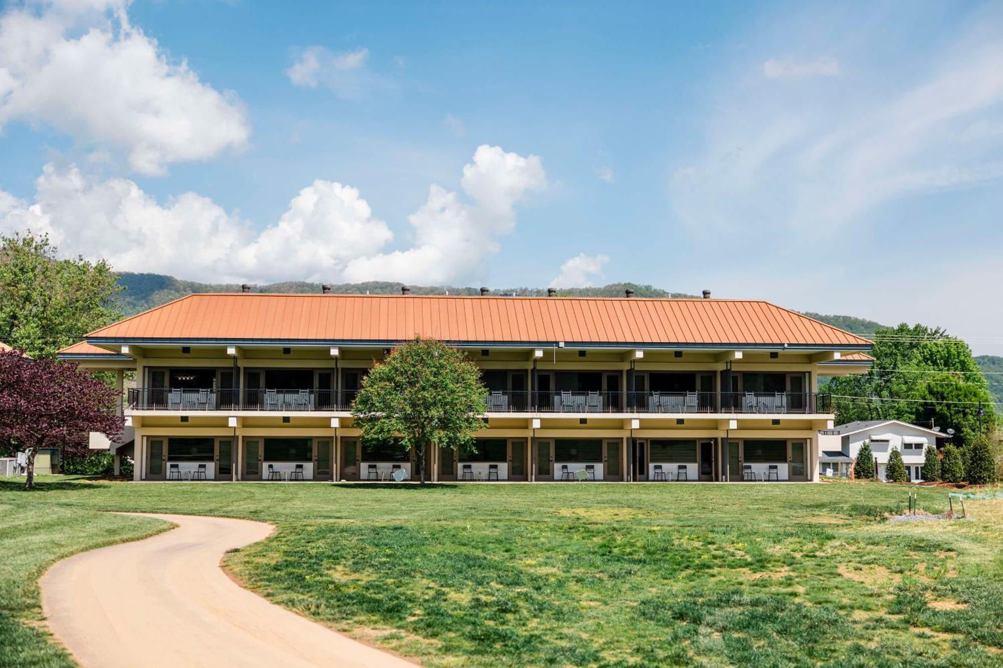 Waynesville Inn And Golf Club, Tapestry Collection By Hilton Exterior foto