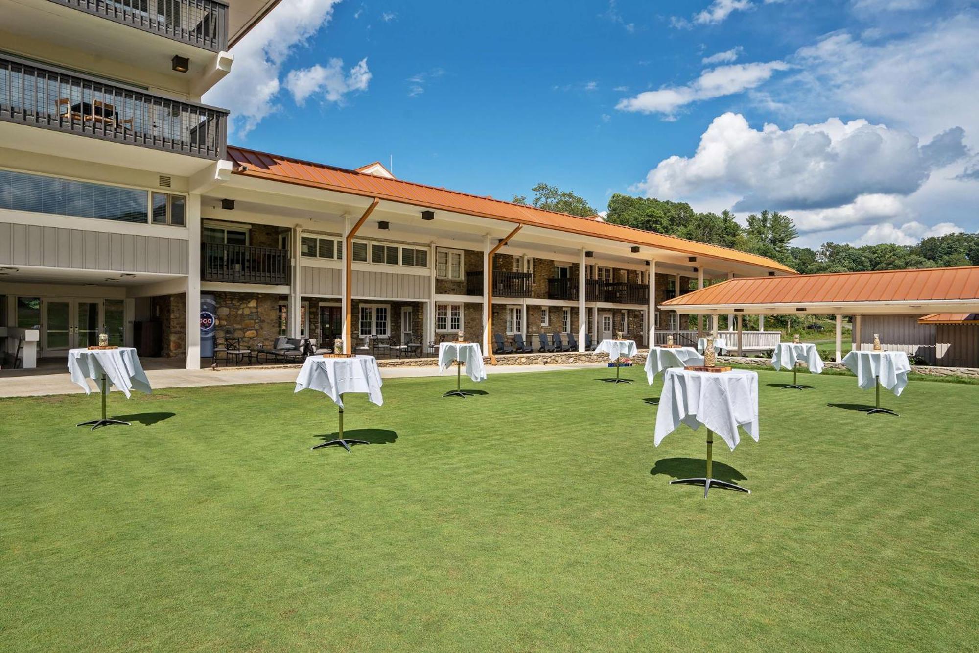 Waynesville Inn And Golf Club, Tapestry Collection By Hilton Exterior foto